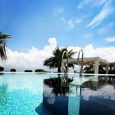 Alojamento de Acomodação e Pequeno-almoço Punta Piana Palmi