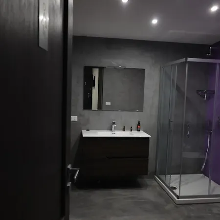 Alojamento de Acomodação e Pequeno-almoço Punta Piana Palmi